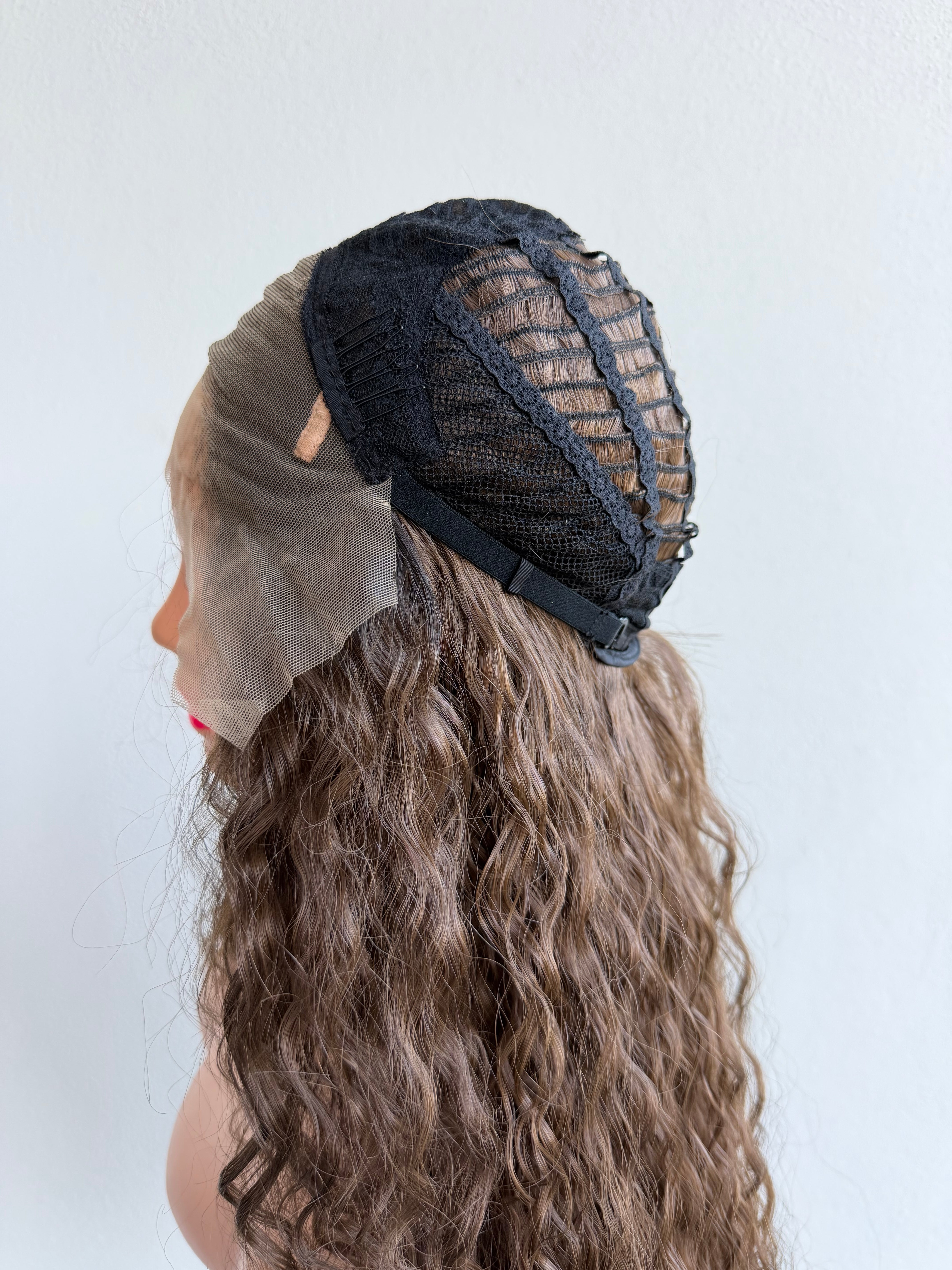 Rebecca Castana - Wig lace front