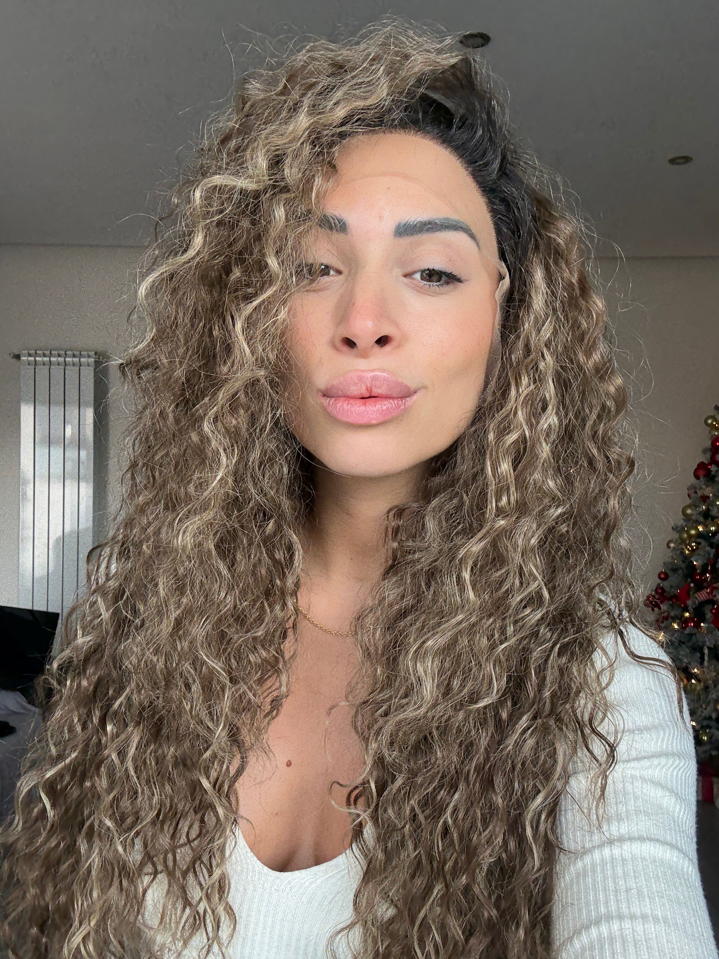 REBECCA CON MECHES - WIG LACE FRONT