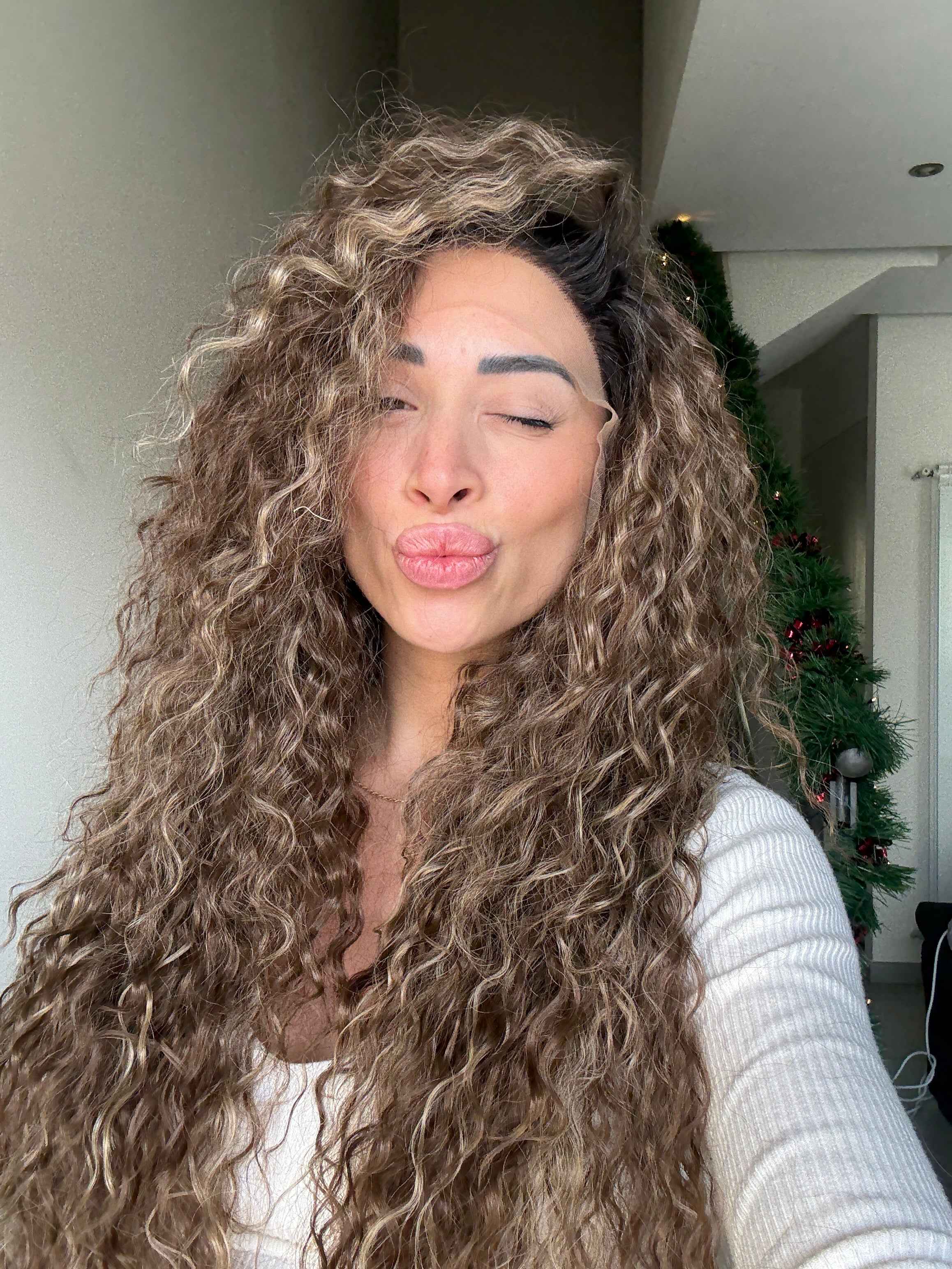 REBECCA CON MECHES - WIG LACE FRONT