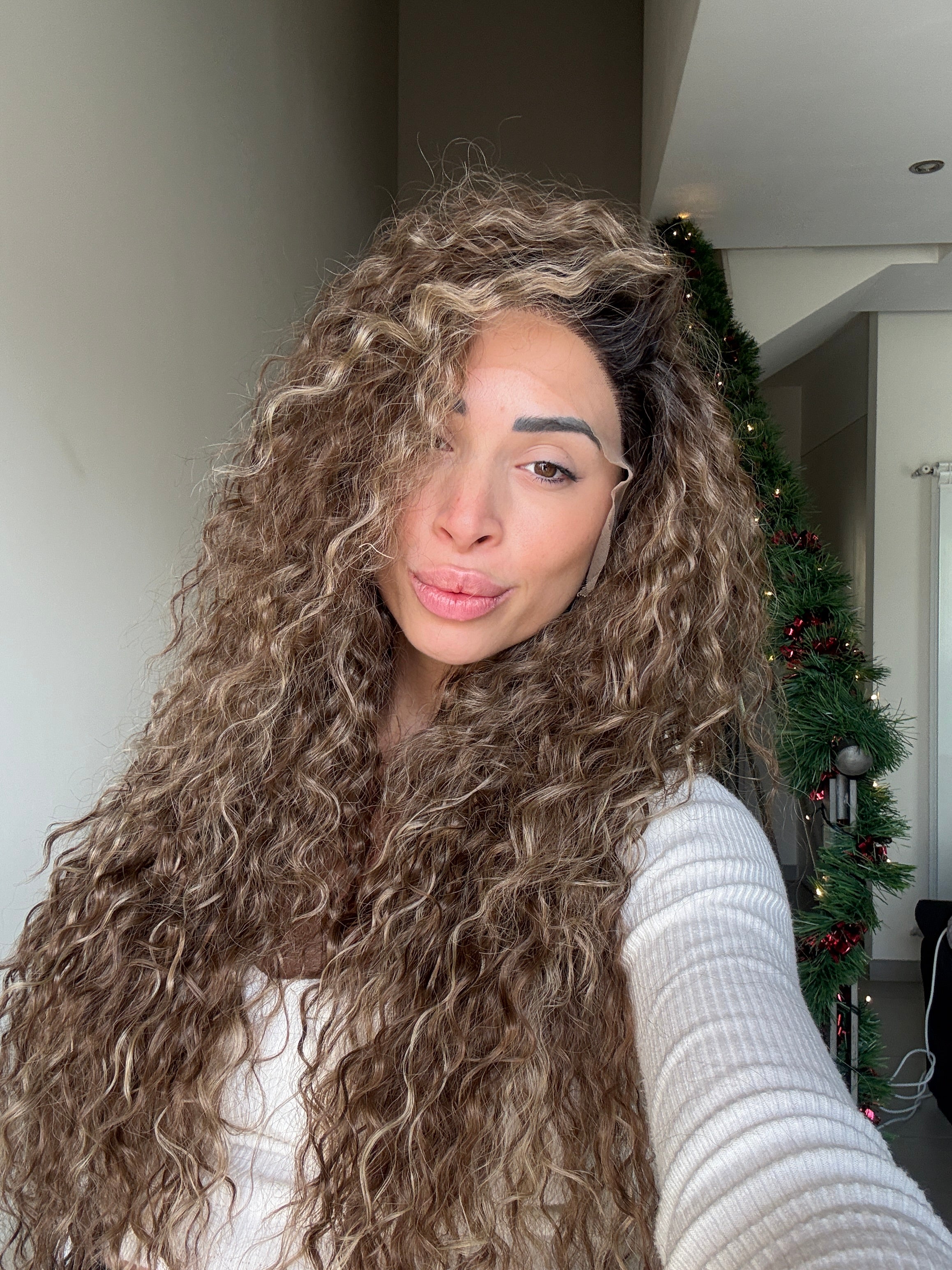 REBECCA CON MECHES - WIG LACE FRONT